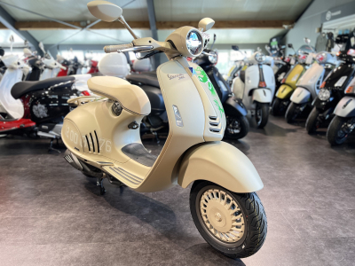 Vespa 946 DRAGON