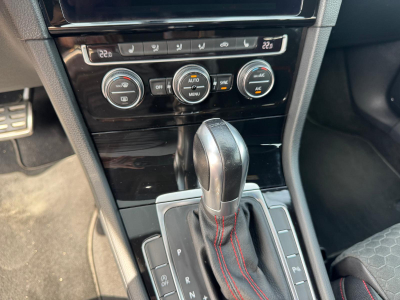 Volkswagen Golf GTI PERFORMANCE DSG 245CV