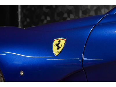 Ferrari 812 Superfast 6.5 V12 - BLEU TOUR DE FRANCE
