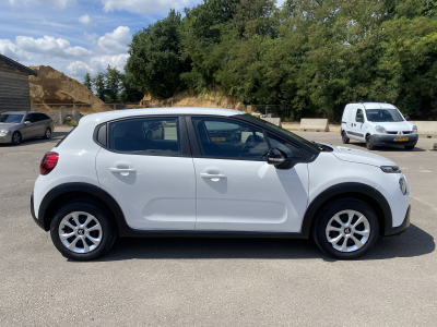 Citroën C3 1.2i 83cv PDC AR LED DAB