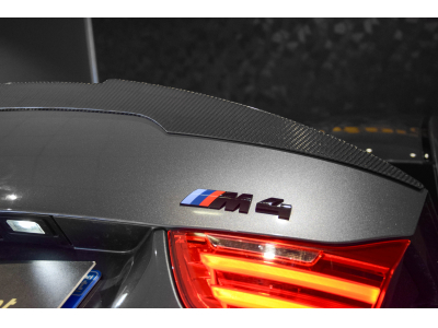 BMW M4 F82 Coupé DKG7