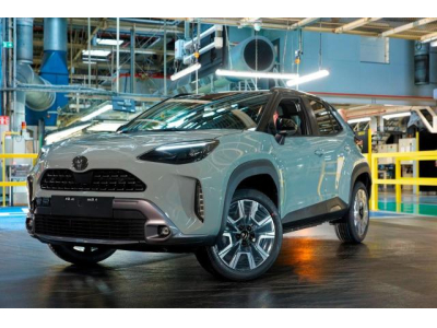 Toyota Yaris Cross Team Player Design Business 1.5 130h 2WD CVT