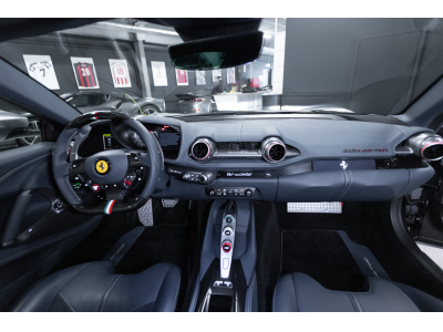 Ferrari 812 Superfast SUPERFAST/1Hd/ RACING SEATS/DISPLAY/CARBON/ 20*/LIFT VOLL