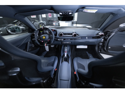 Ferrari 812 Superfast SUPERFAST/1Hd/ RACING SEATS/DISPLAY/CARBON/ 20*/LIFT VOLL