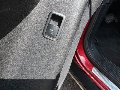 Mercedes-Benz GLE 350 MERCEDES GLE 350 4 MATIC AHK LEDER SHZ