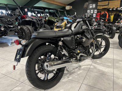 Moto Guzzi V 7 STONE  II BLACK