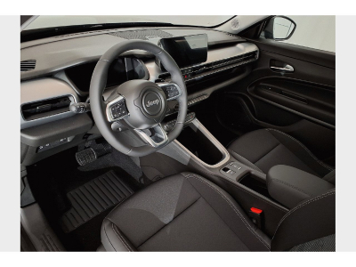 Jeep Avenger 1.2 E-Hybrid AT ALTITUDE