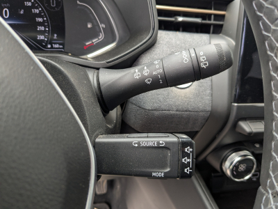 Renault Clio 1.0 TCE LUTECIA CAMERA GPS CARPLAY