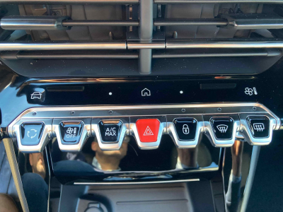 Peugeot 2008 1.2 Hybrid 145 E-DSC6 Allure