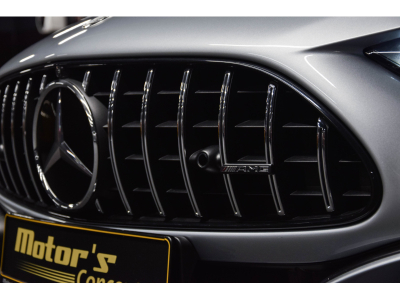 Mercedes-Benz SL 63 AMG 4 MATIC +
