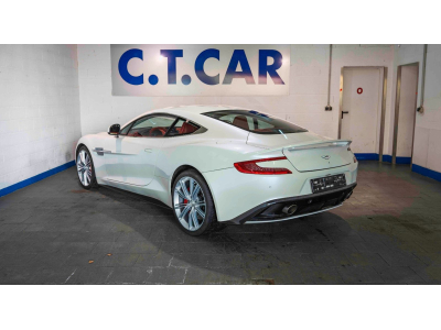 Aston Martin Vanquish Coupe 6.0 V12 Automatik Carbon B&O
