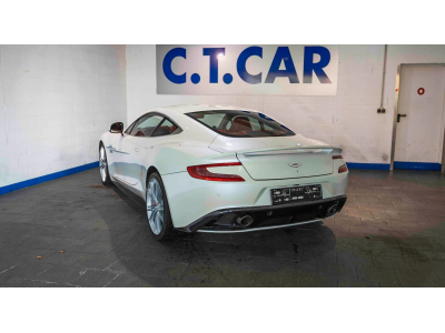 Aston Martin Vanquish Coupe 6.0 V12 Automatik Carbon B&O
