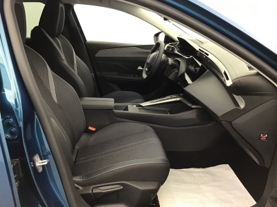 Peugeot 308 1.5 BlueHDI 130 EAT8 ALLURE
