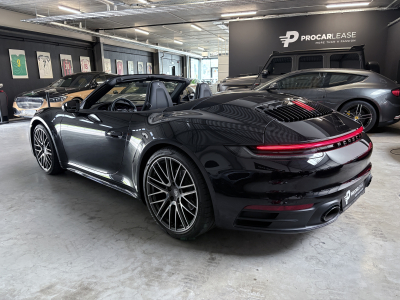 Porsche 992 CARRERA CABRIOLET/LIFT/CHRONO/CARBON/VENTILED SEATS