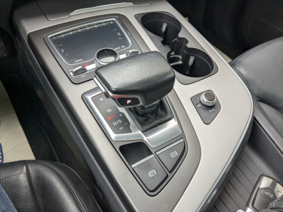 Audi Q7 3.0 TDI QUATTRO S-TRONIC 7 PLACES CUIR TOIT PANO OUV