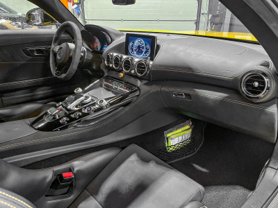 Mercedes-Benz AMG GT R TRACK PACK / RECARO/ SOLARBREAM YELLOW