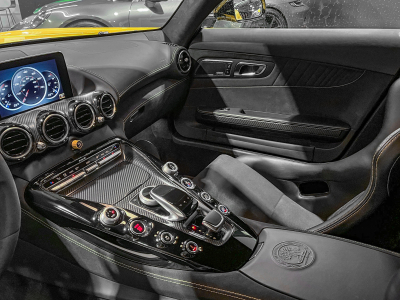 Mercedes-Benz AMG GT R TRACK PACK / RECARO/ SOLARBREAM YELLOW