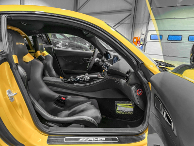 Mercedes-Benz AMG GT R TRACK PACK / RECARO/ SOLARBREAM YELLOW
