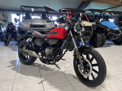 QJ Motor SRV 125 