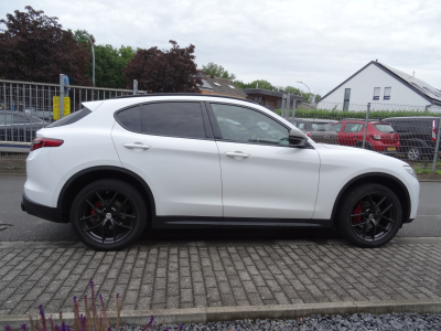 Alfa Romeo Stelvio Q4 2.0 Turbo 16V Lusso