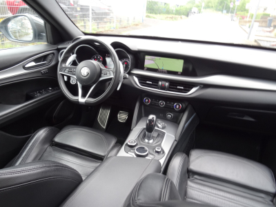 Alfa Romeo Stelvio Q4 2.0 Turbo 16V Lusso