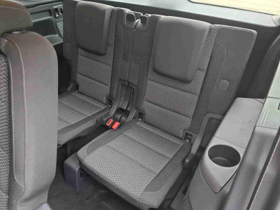 Volkswagen Touran 1.5 TSI 150 DSG Confortline 7 places
