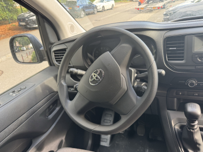 Toyota Proace 120 Medium Active