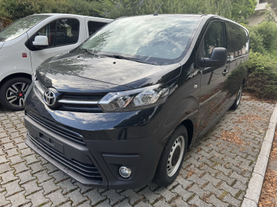 Toyota Proace 1.5 D 120 Active