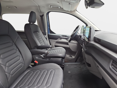 Ford Tourneo Custom 2.0 TDCI ECOBLUE 170 L2 Titanium