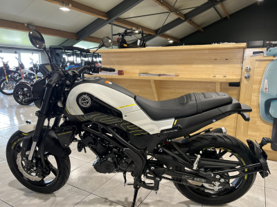 Benelli Leoncino 125