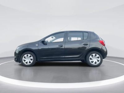 Dacia Sandero 1