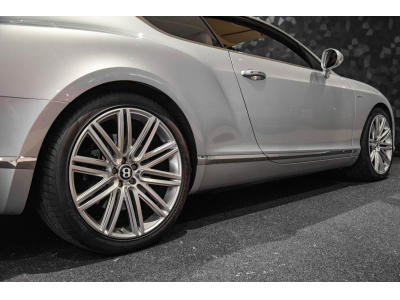 Bentley Continental GT Speed W12