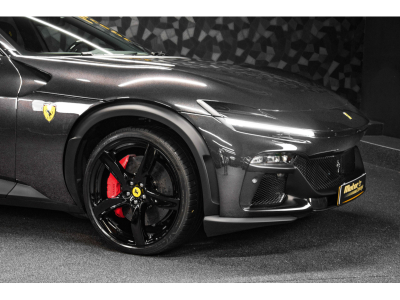 Ferrari Purosangue 6.5 V12