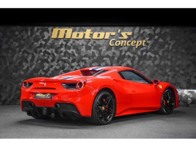 Ferrari 488 Spider 3.9 V8