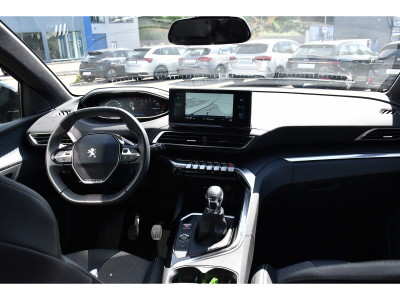 Peugeot 3008 1.2 PureTech Allure