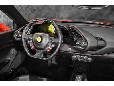 Ferrari 488 GTB 3.9 V8 - ROSSO CORSA METALLIC