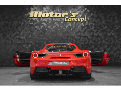 Ferrari 488 GTB 3.9 V8 - ROSSO CORSA METALLIC