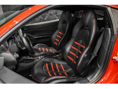 Ferrari 488 GTB 3.9 V8 - ROSSO CORSA METALLIC