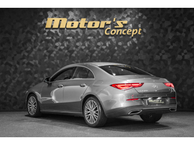 Mercedes-Benz CLA 180 Coupé Progressive Line