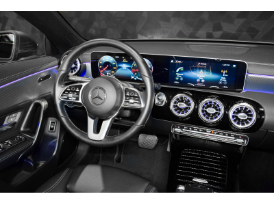 Mercedes-Benz CLA 180 Coupé Progressive Line