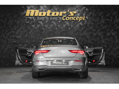 Mercedes-Benz CLA 180 Coupé Progressive Line