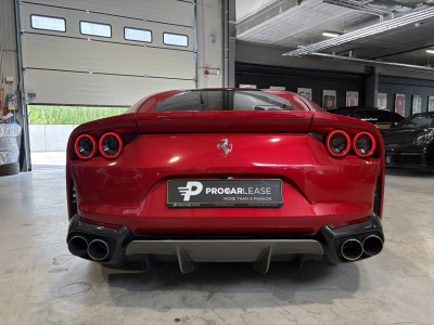 Ferrari 812 Superfast SUPERFAST(COVERING)/1Hd/ RACING SEATS/DISPLAY/CARBON/ 20*/LIFT VOLL
