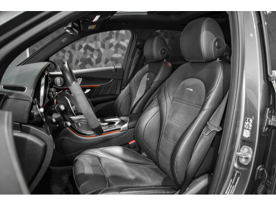 Mercedes-Benz GLC 63 AMG S V8 BITURBO 4 MATIC +