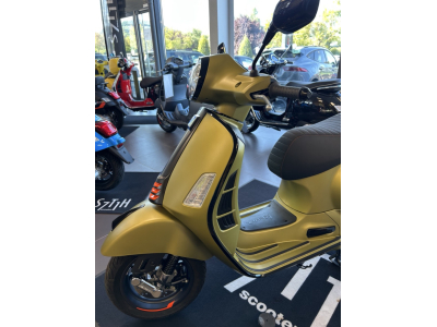 Vespa GTS Super Sport 310 