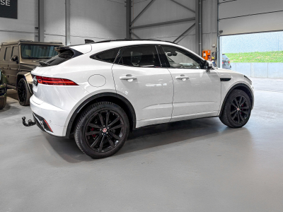 Jaguar E-Pace P240 R-Dynamic HSE AWD / MERIDIAN / PANORAMA /