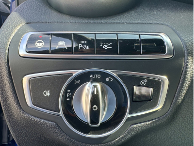 Mercedes-Benz C 63 AMG S AMG V8 BITURBO KERAMIK AKRAPOVIC F1 SPORTSITZE HEAD UP BURMESTER  CUIR