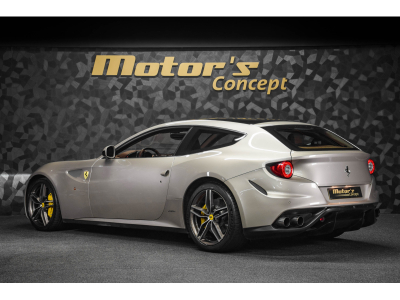 Ferrari FF V12 - GRIGIO INGRID 720