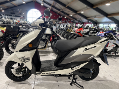 Suzuki Avenis 125