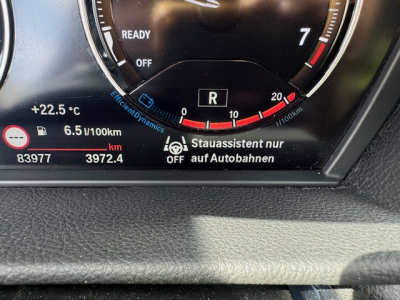 BMW 218 Active Tourer BMW 218 i ACTIVE TOURER LED NAVI STANDHEIZUNG LANE