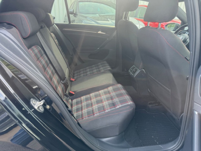 Volkswagen Golf GTI VOLKSWAGEN GTI PERFORMANCE LED VIRTUELL STANDHEIZUNG SHZ